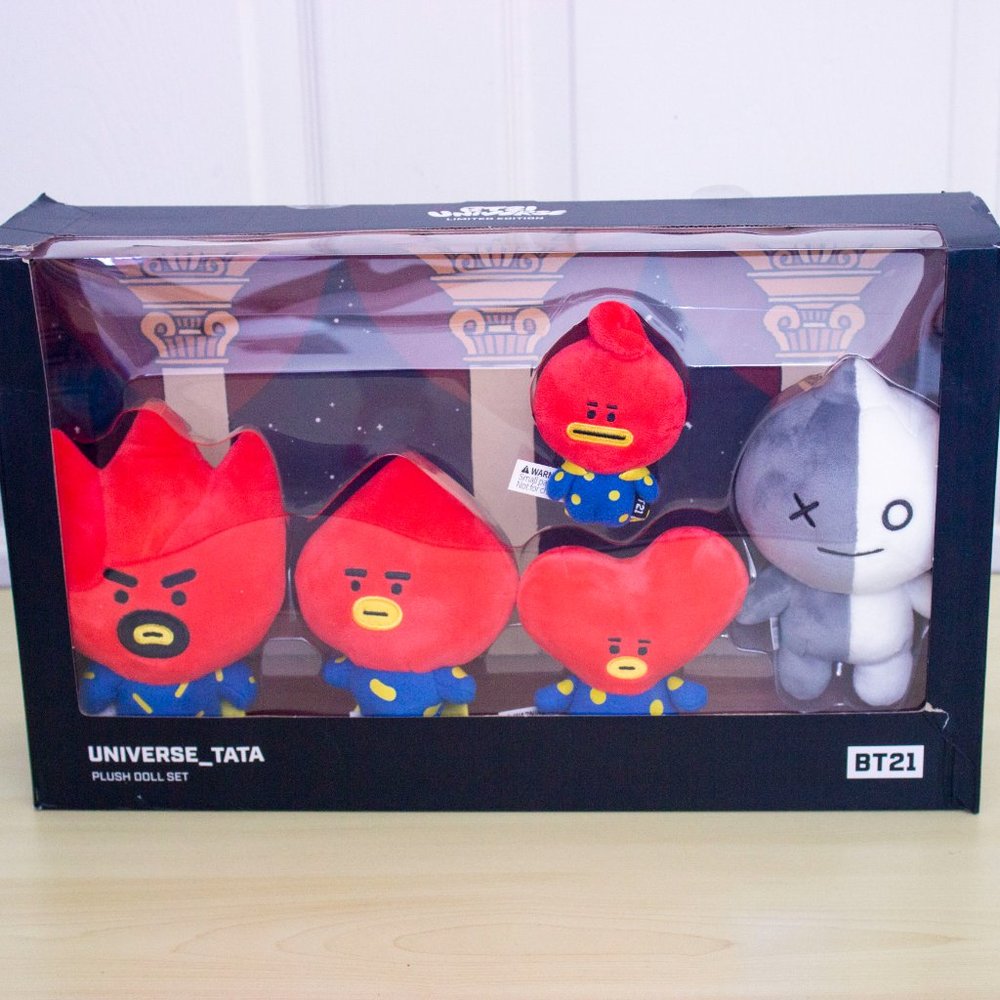 BTS BT21 Tata Universe Standing Doll Set Line Friends